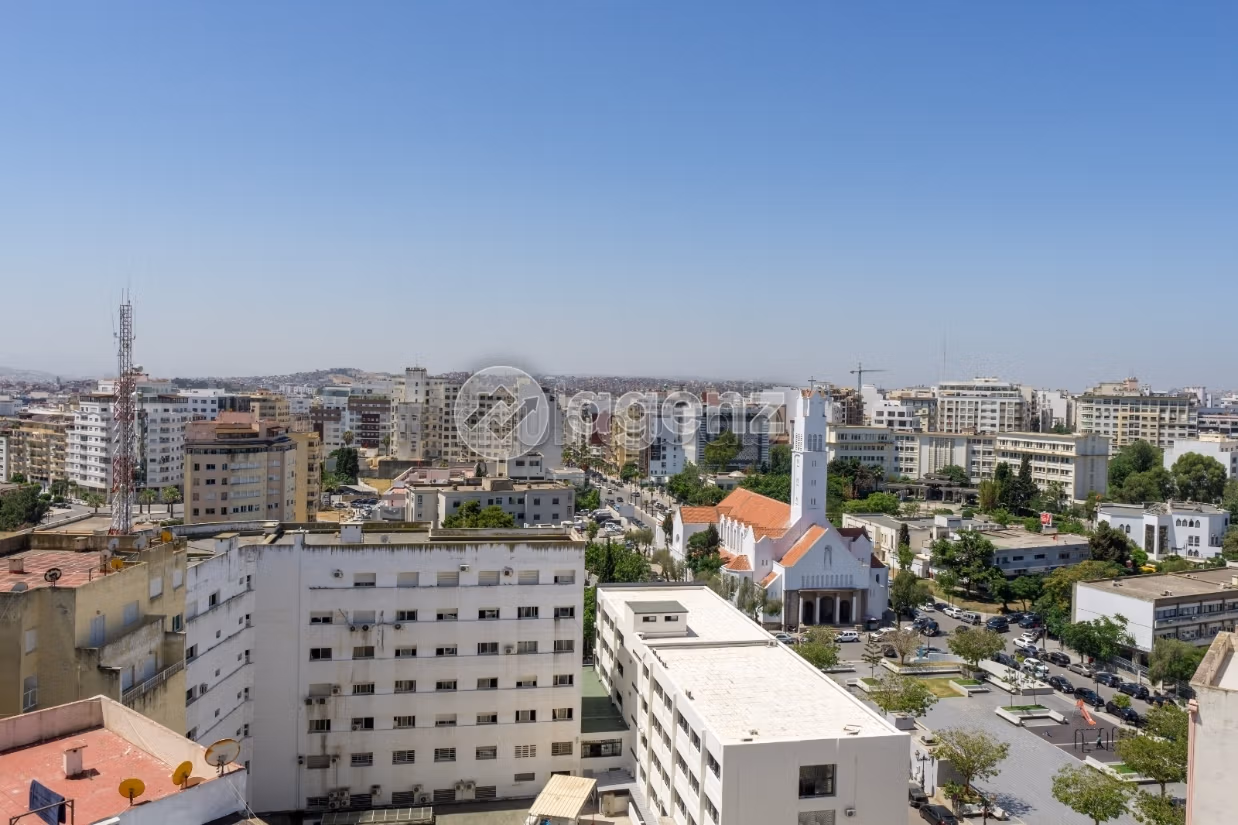 Appartement à vendre 95 m², 2 chambres Administratif Tanger