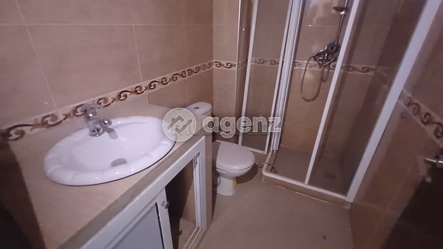Appartement 134 m² à Route Immouzer — 18