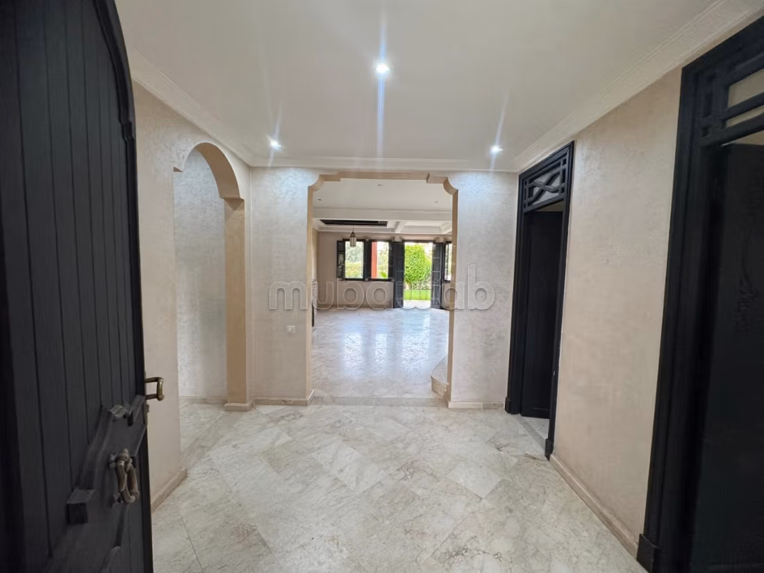 Superbe villa vide 3 chambres avec piscine privée