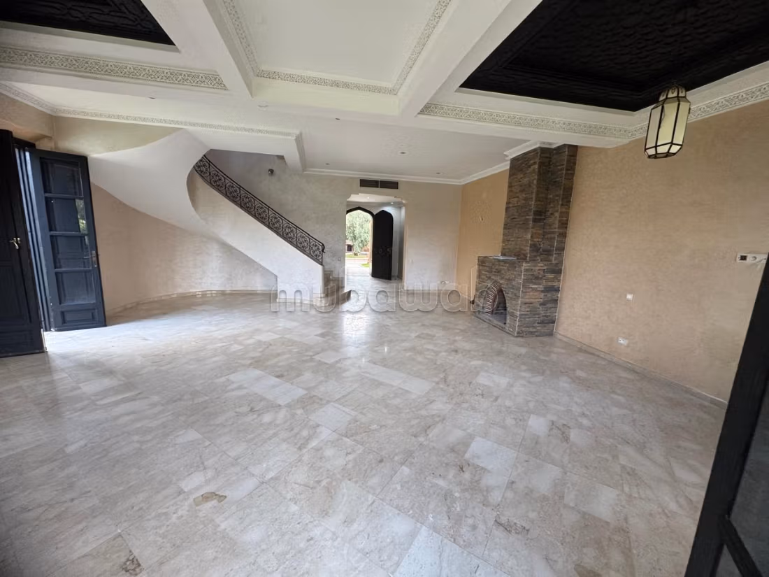 Superbe villa vide 3 chambres avec piscine privée