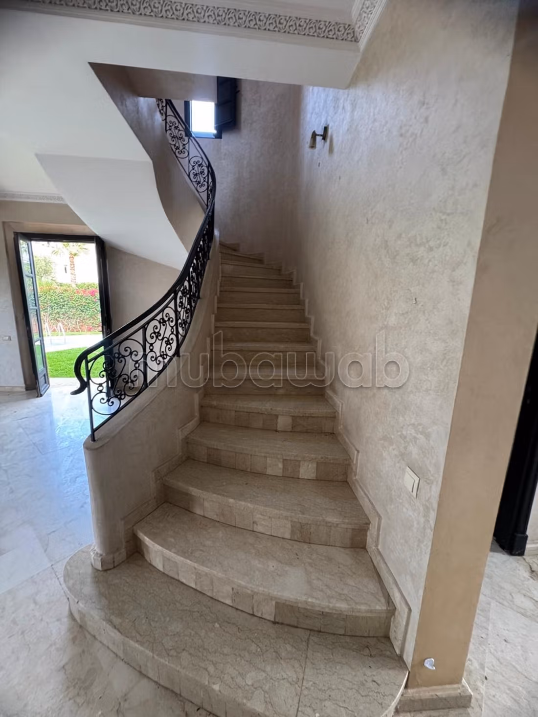 Superbe villa vide 3 chambres avec piscine privée