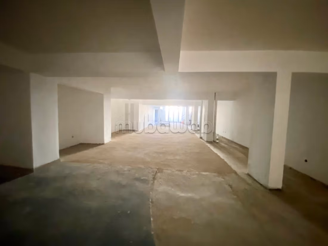 Local comercial 363m Racine Rd pt des Sports
