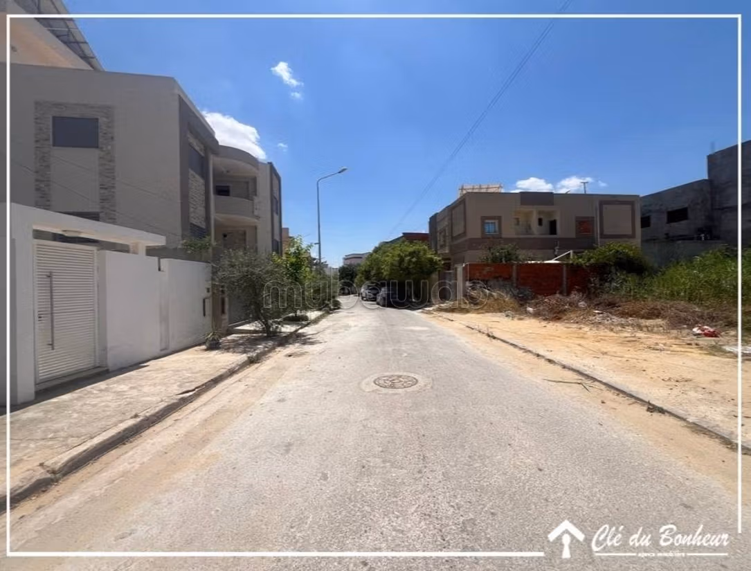 Serviced land in Cité Riadh Borj Cedria