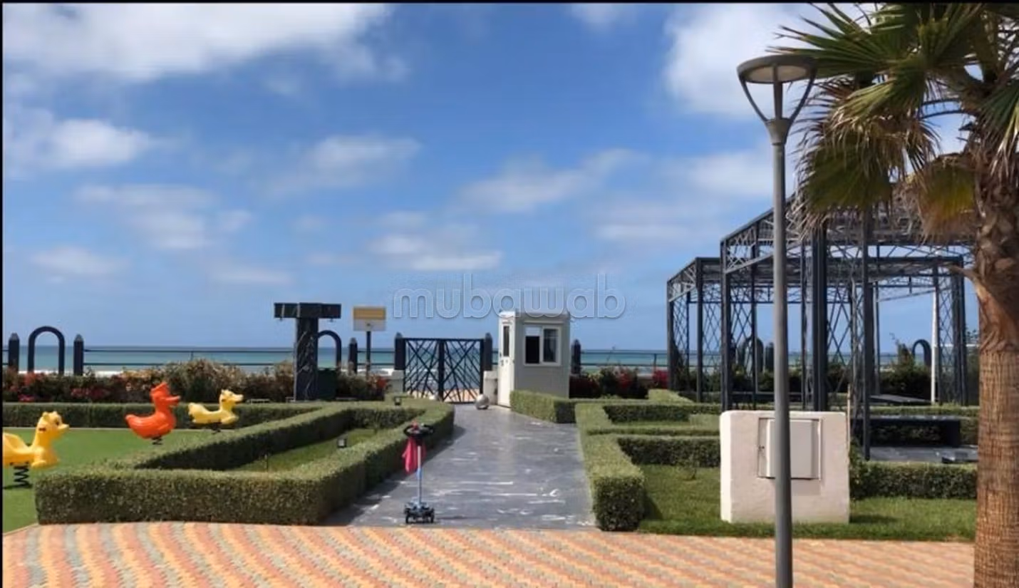 Apartment to purchase. Total area 55 m². Attic