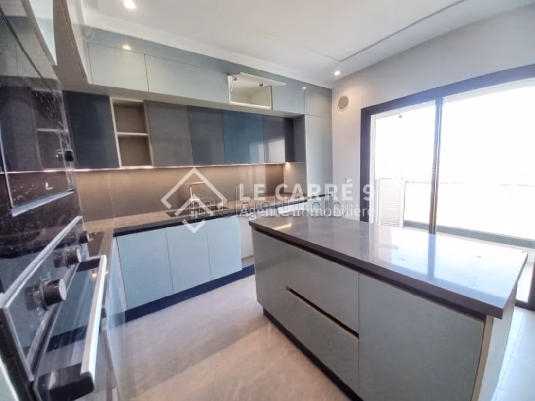 A vendre un duplex S3 neuf aux Jardins de Carthage