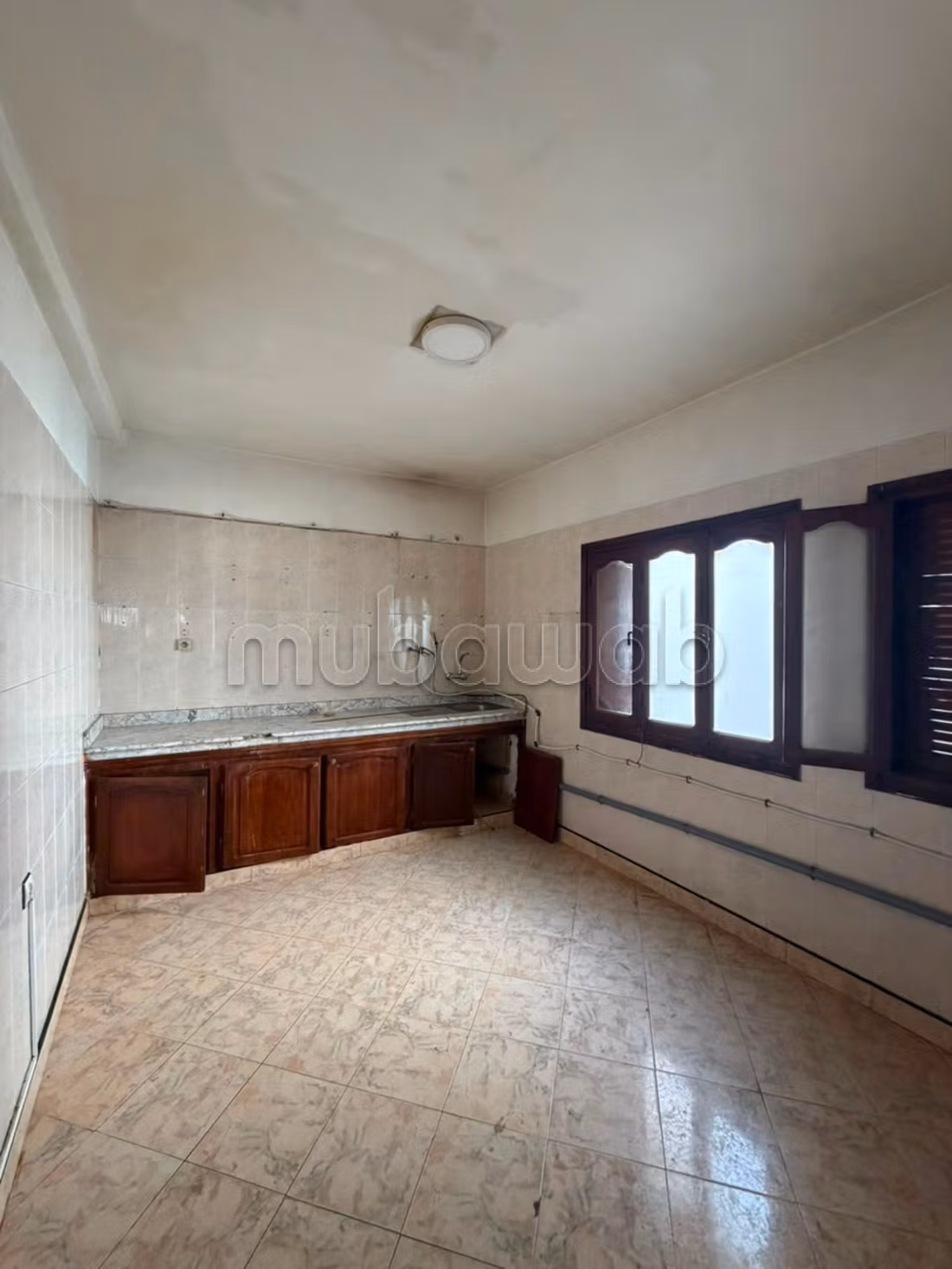 Appartement à louer à Branes 1 — 5