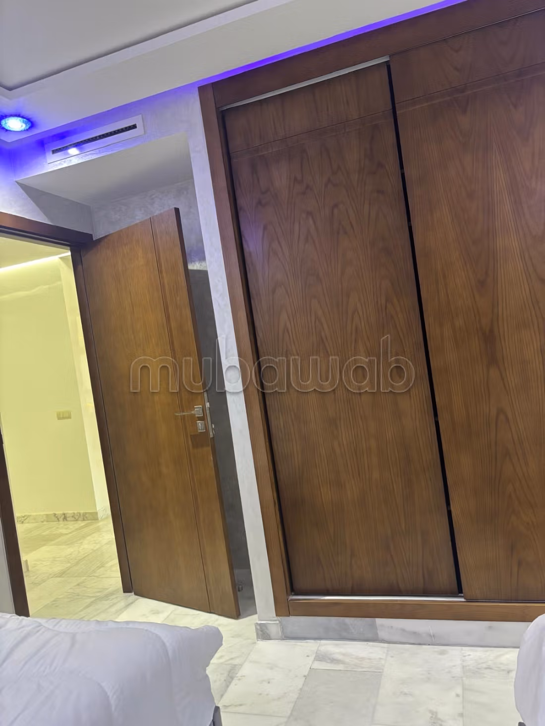 Appartement meublé à louer
City center
Tanger — 5