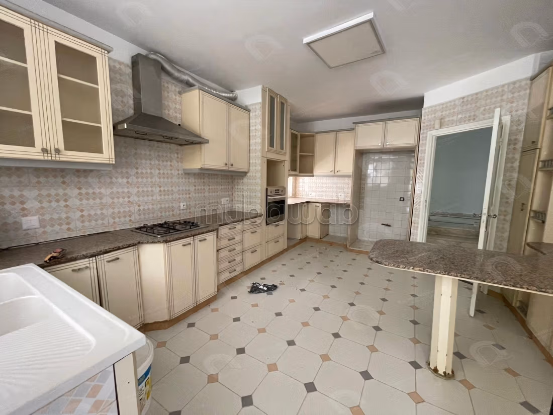 In affitto villa a menzeh 1