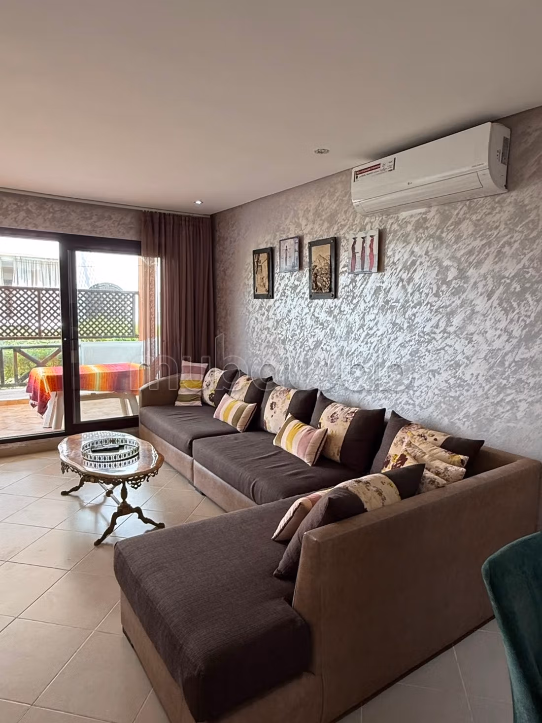Bellissimo appartamento in affitto a Cabo Negro con una superficie totale di 60 m². Arredato