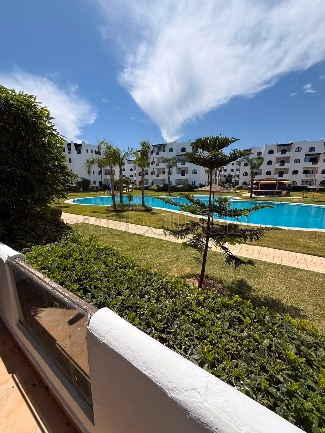 Bellissimo appartamento in affitto a Cabo Negro con una superficie totale di 60 m². Arredato