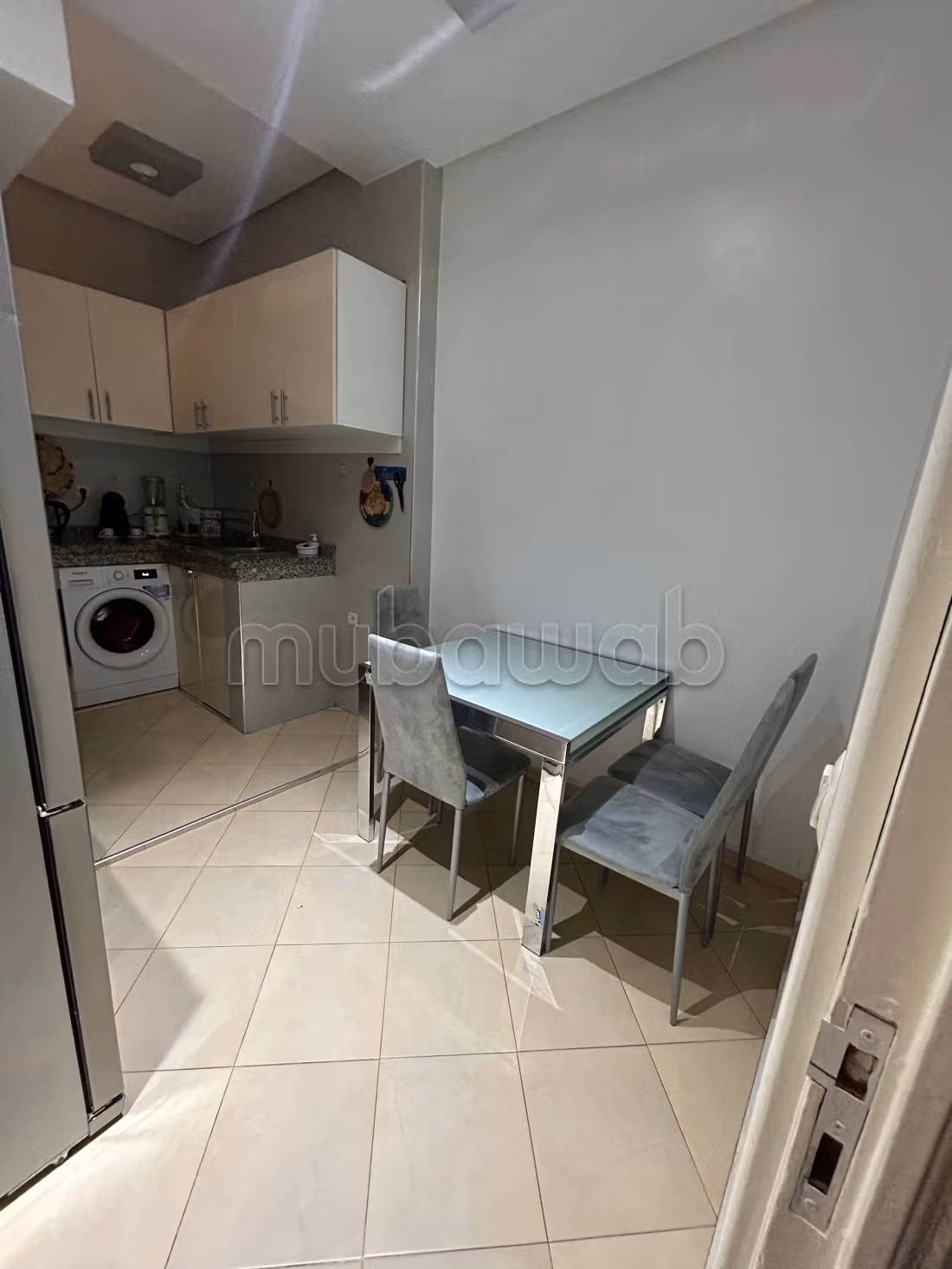 Affitto di uno splendido appartamento a Tilila. 
Superficie 60 m². 
Ammobiliato