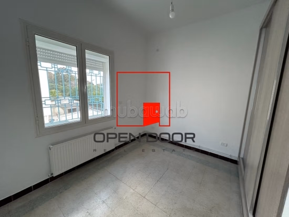 Etage de villa S3 à la Marsa vue mer