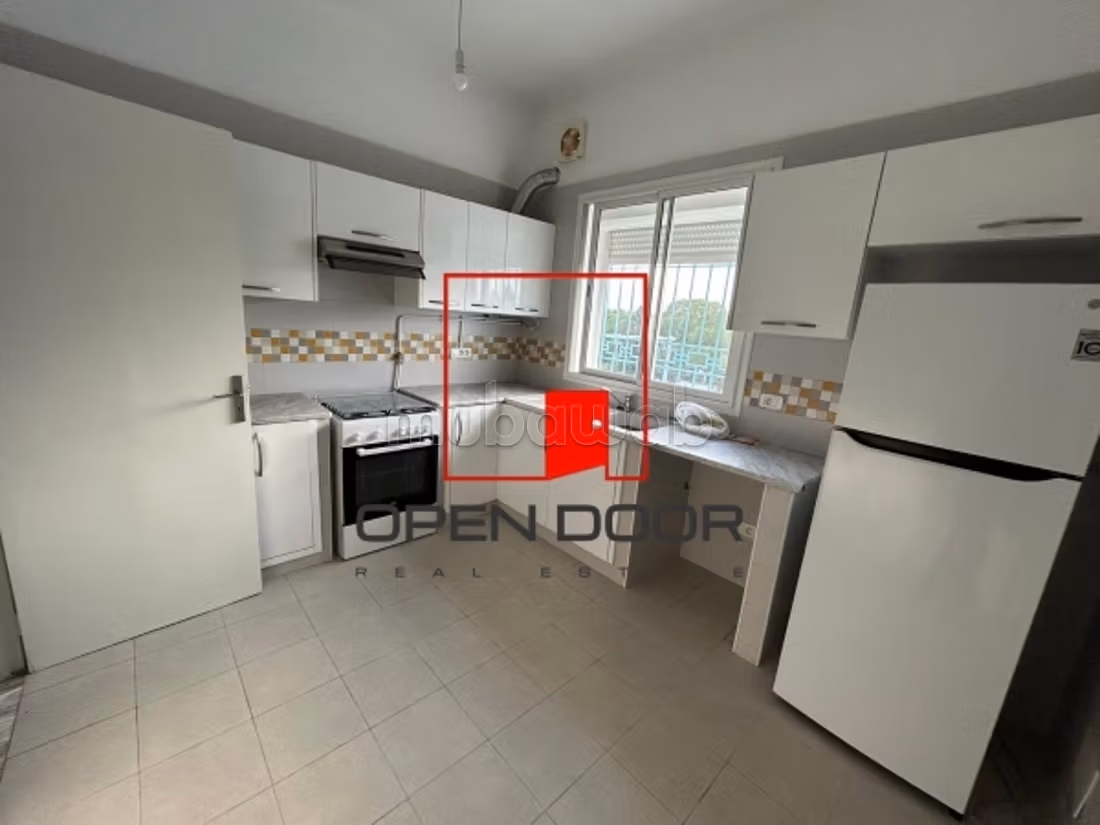 Etage de villa S3 à la Marsa vue mer