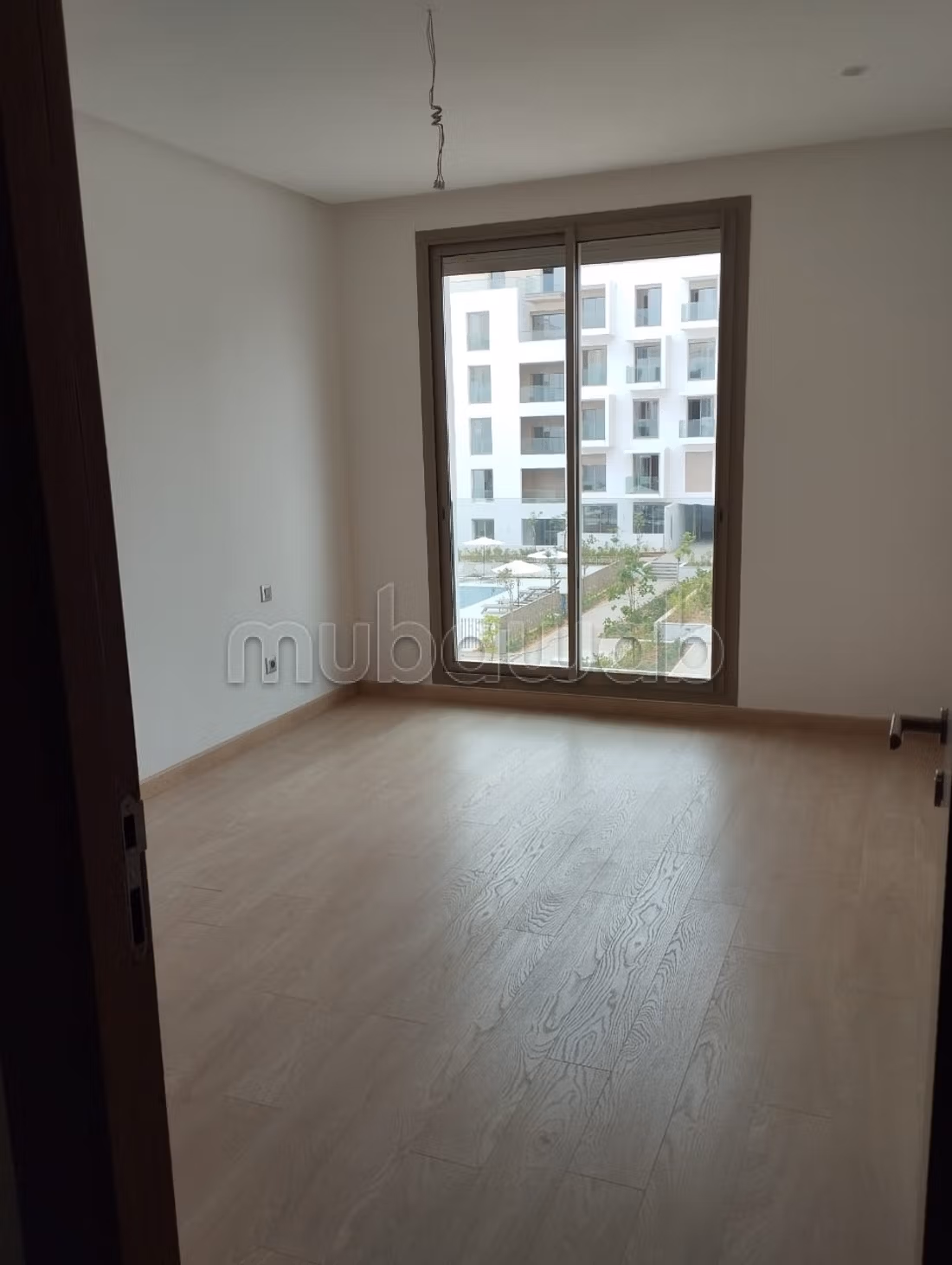 À LOUER – Superbe appartement de 200 m² à L’Orangeraie — 6