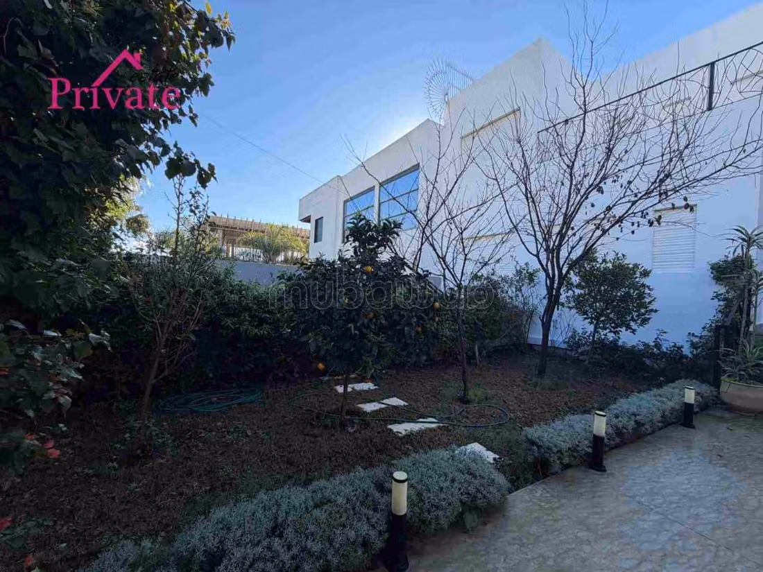 Location Villa 500 m² JBEL KBIR Tanger Ref: LZ846