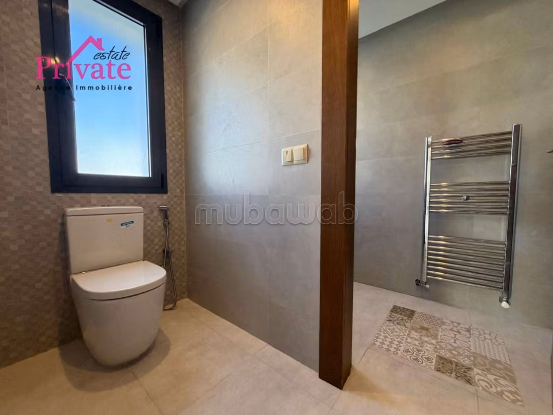 Location Villa 500 m² JBEL KBIR Tanger Ref: LZ846