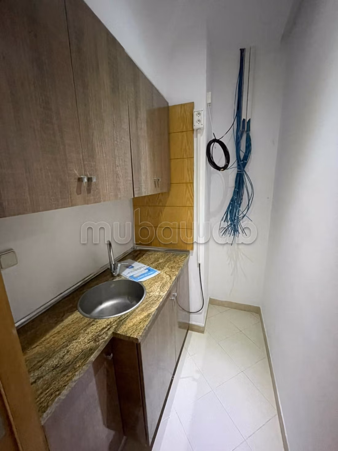 Office for rent at Lake 1