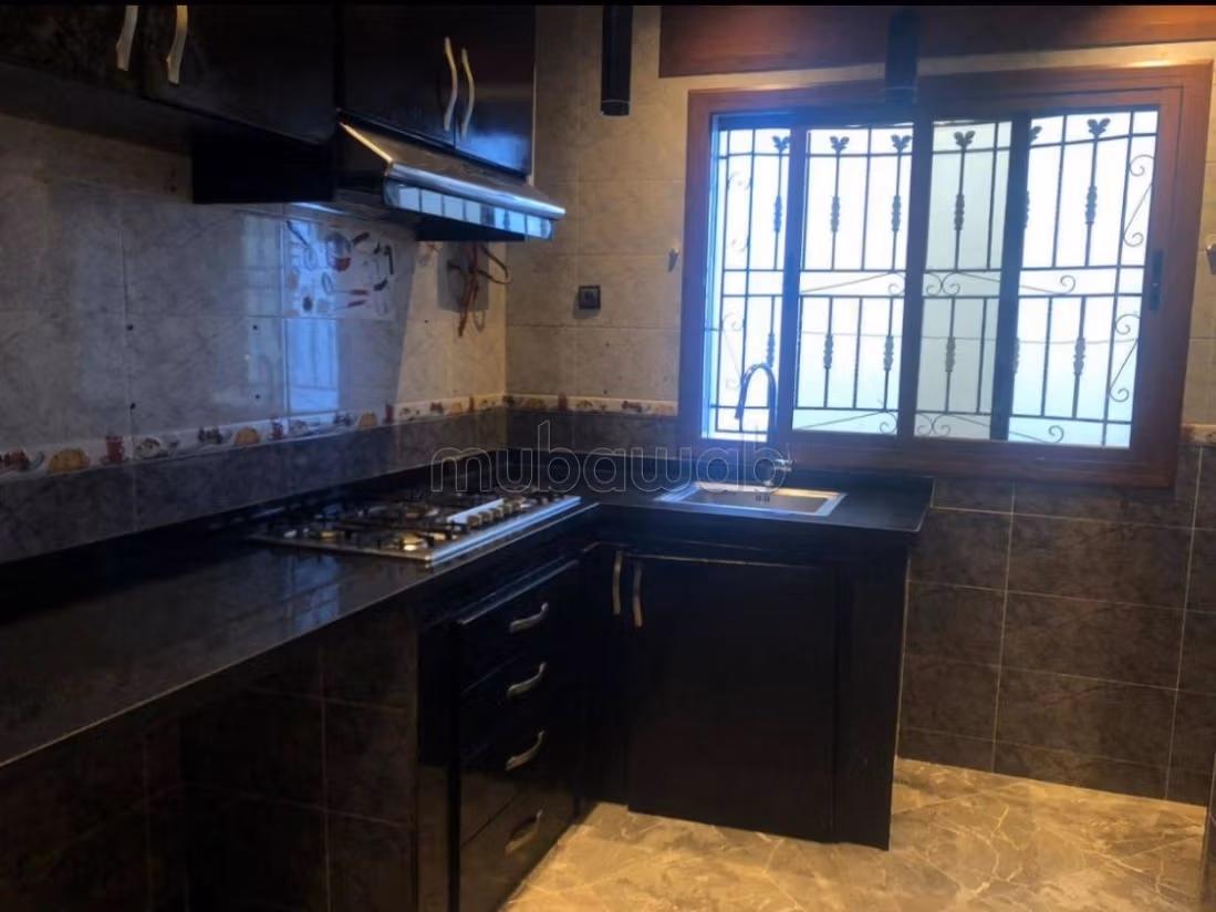 Beautiful apartment for sale in Asilah. 2 large rooms. Authentic lounge, satellite dish