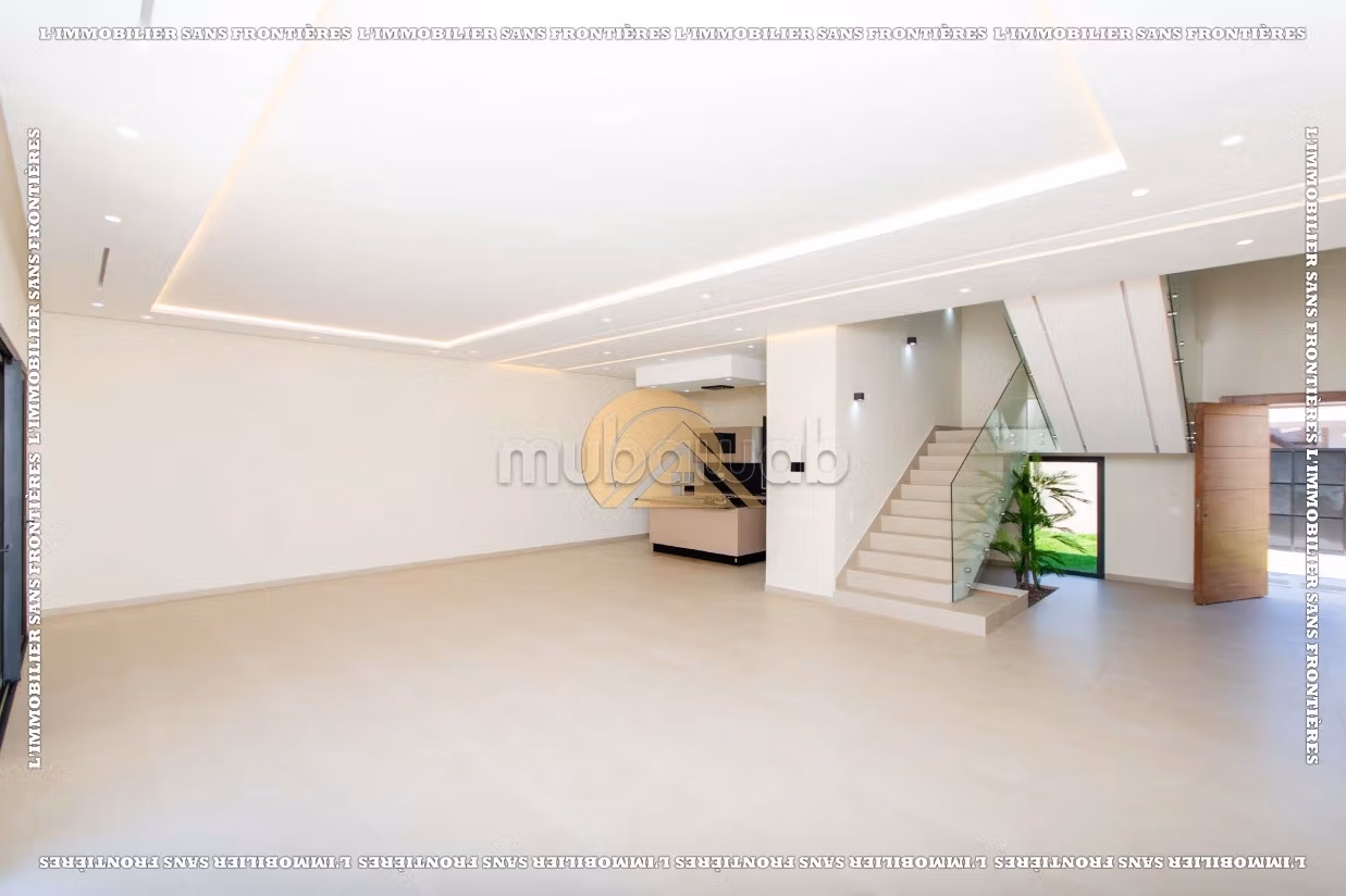 Villa vide à louer à Golf Akenza avec piscine privée et vue sur l’Atlas