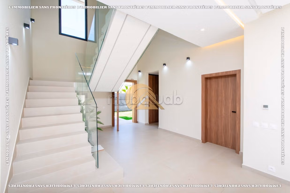 Villa vide à louer à Golf Akenza avec piscine privée et vue sur l’Atlas