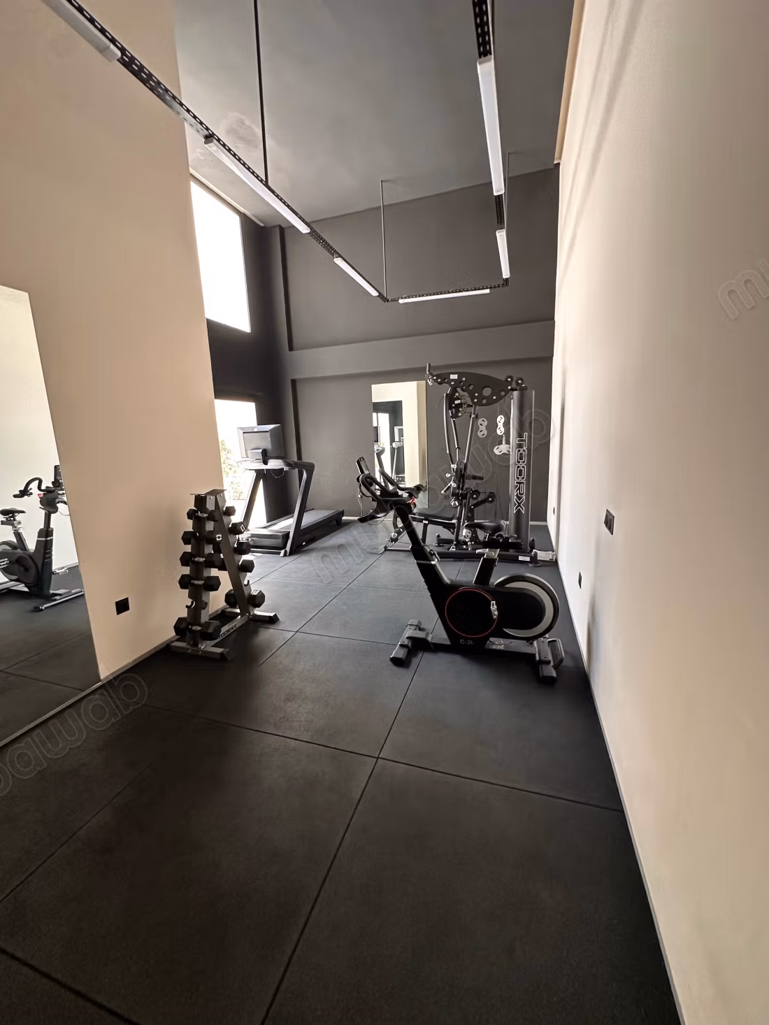 Duplex avec super Terasse jacuzzi, fitness, Padel
