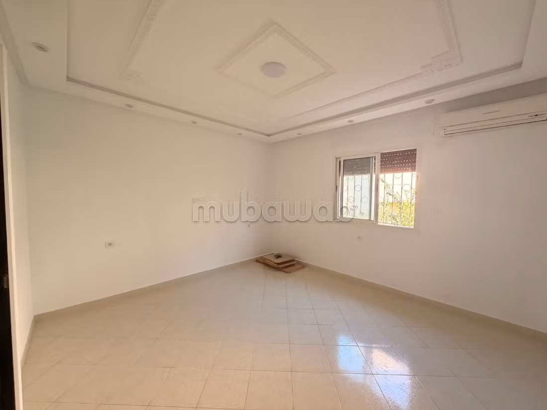 Belle villa à louer MEUBLÉE à JBEL KBIR TANGER