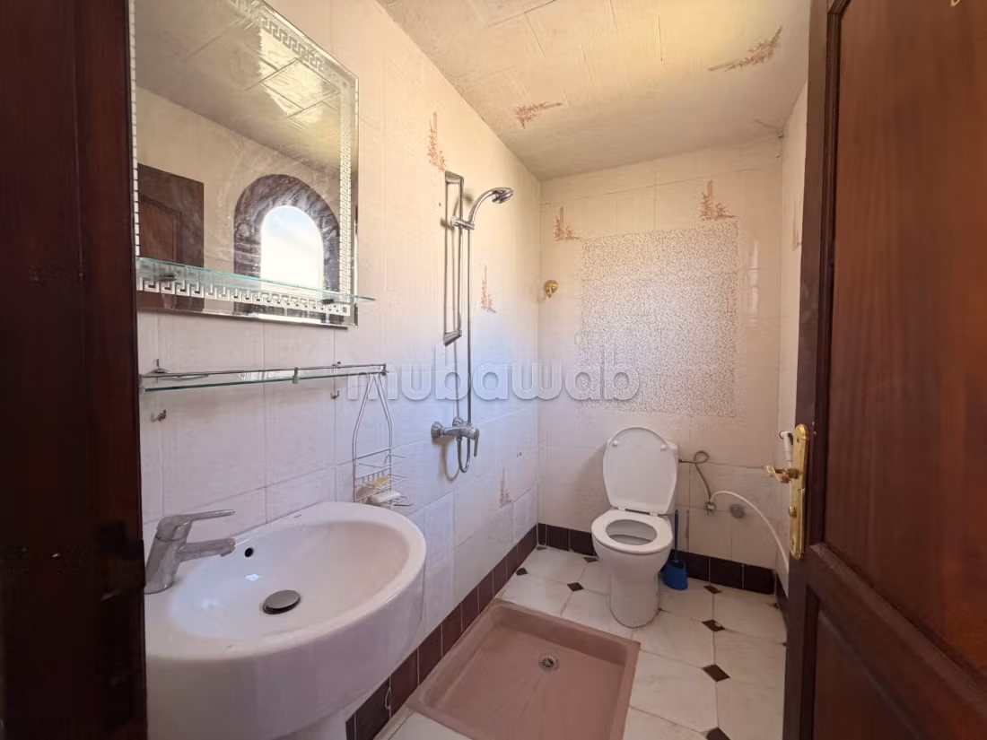 Belle villa à louer MEUBLÉE à JBEL KBIR TANGER