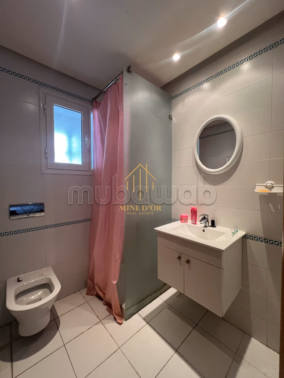 A louer bel appartement s1 meublé au Centre Urbain Nord