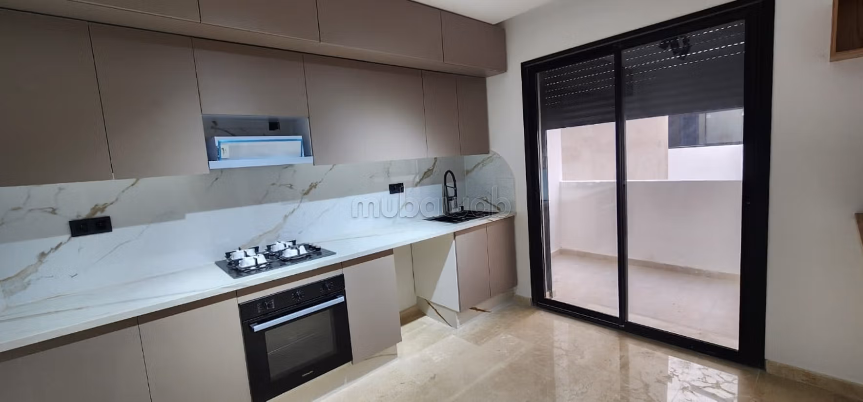 Appartement Haut Standing à vendre – 3 Chambres — 6