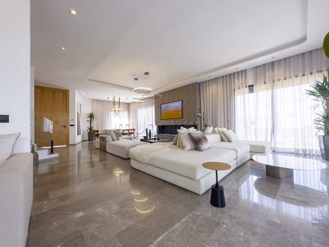 Superb Villa R1 with Private Pool