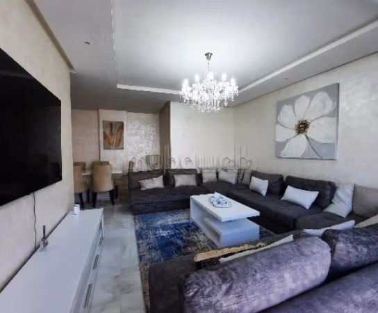 Louez cet appartement à Riyad. 
2 chambres. 
Meublé