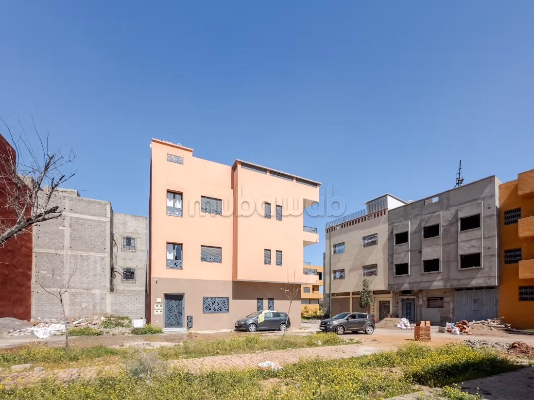 Location d'un appartement à Route de l'Ourika. 1 Pièce. Porte blindée, sécurité