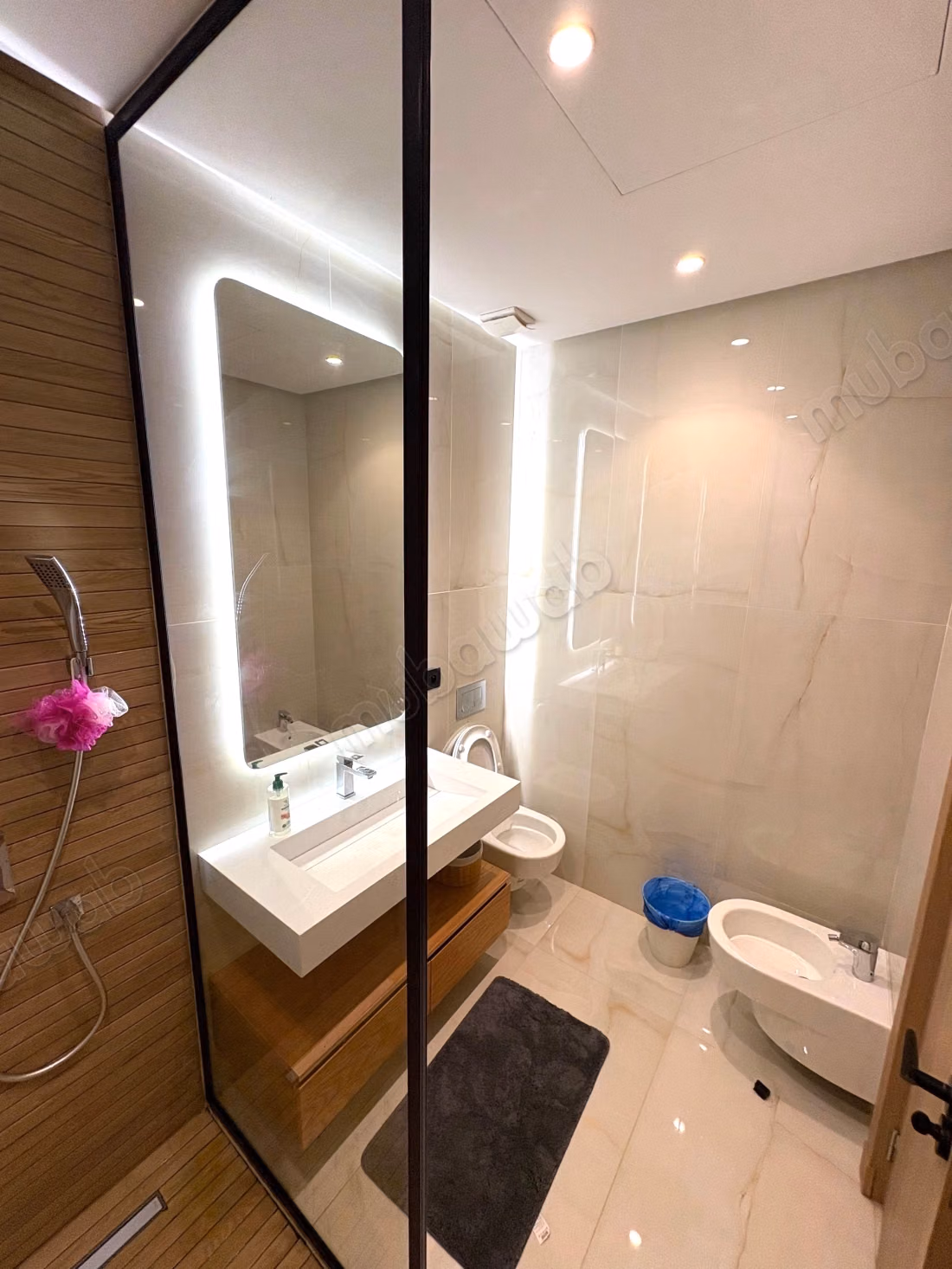 Très bel appartement meublé neuf