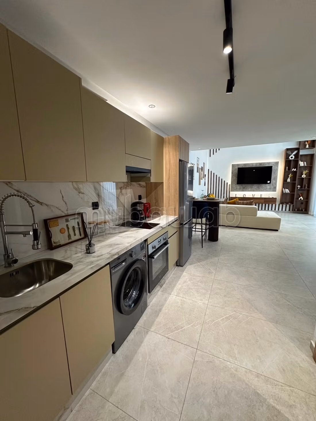 In affitto duplex in stile loft arredato