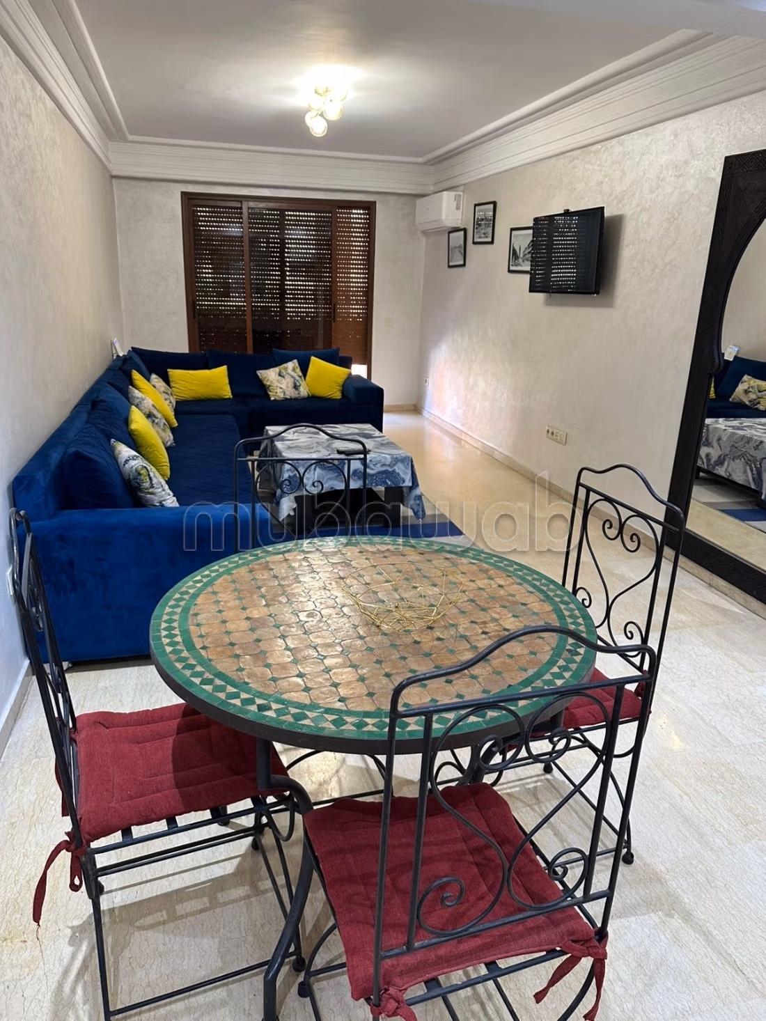 Bel appartement en location à Guéliz. Surface de 57 m². Meublé — 2
