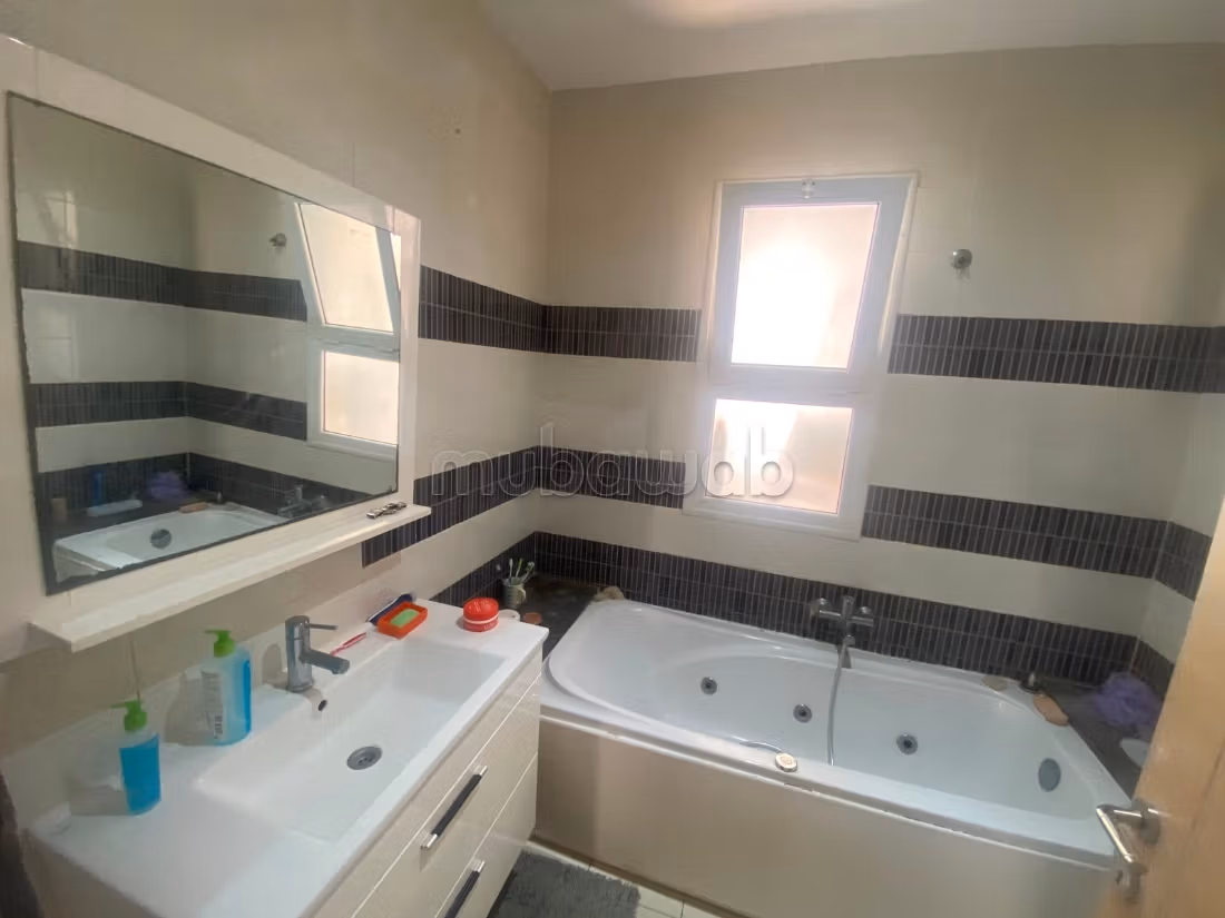 Empty S3 Apartment for Rent