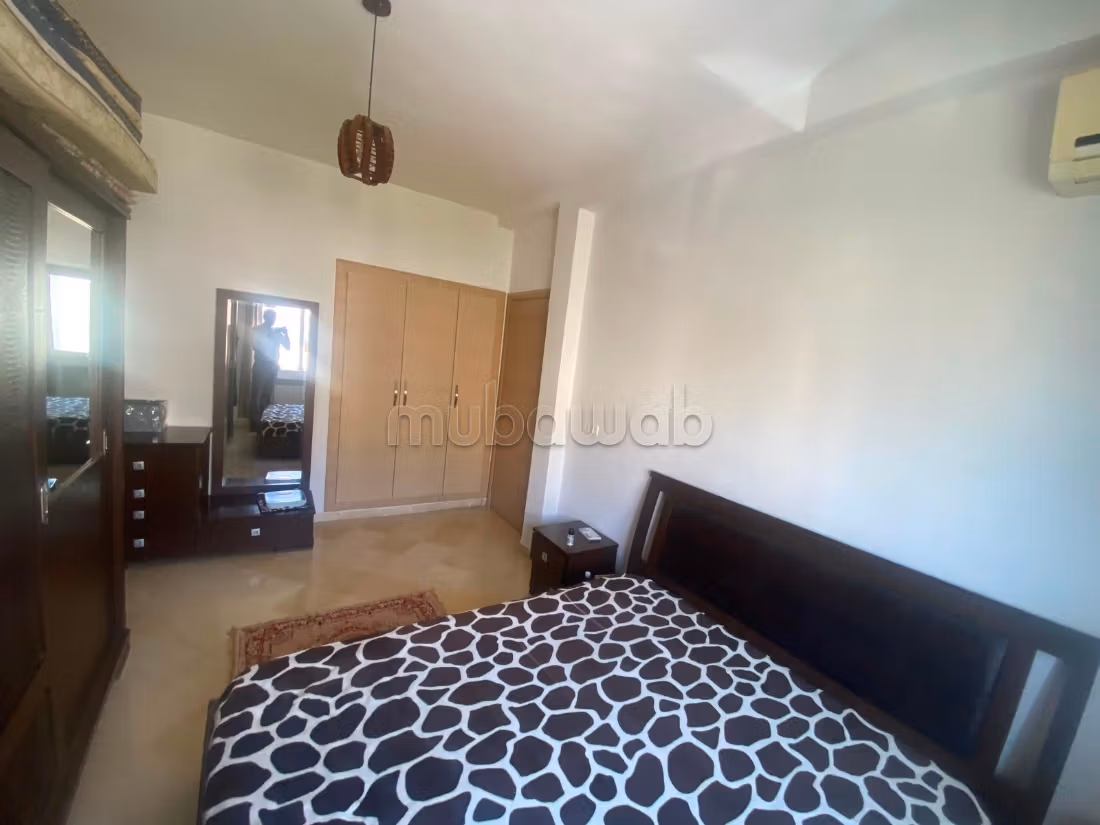Empty S3 Apartment for Rent