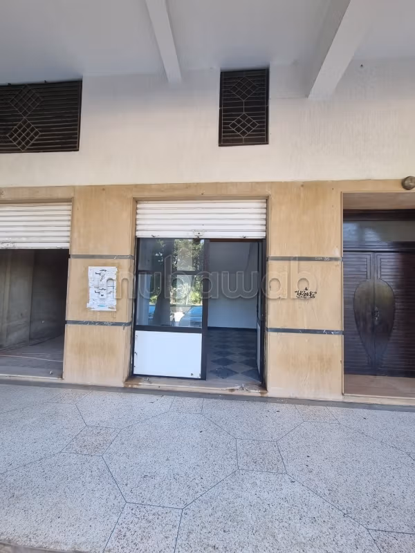À vendre — Local commercial 17 m²