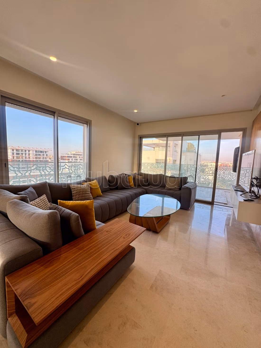 À Vendre – Appartement d’Exception en Résidence Fermée et Sécurisée au CFC — 5