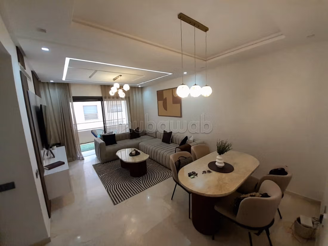 Superbe appartement 3 chambres résidence piscine — 2