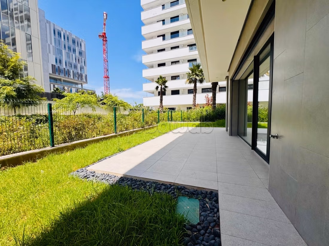 Grand jardin ensoleille au coeur du cfc / calme / soleil — 3