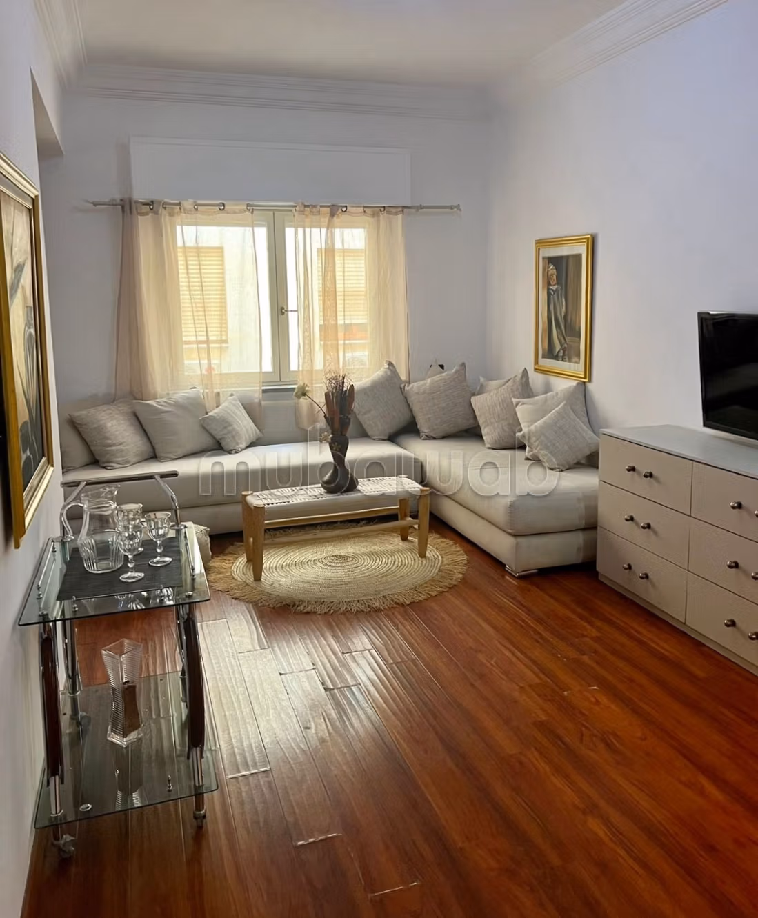 Bel appartement en location à Guéliz. 3 belles chambres. Meublé — 4