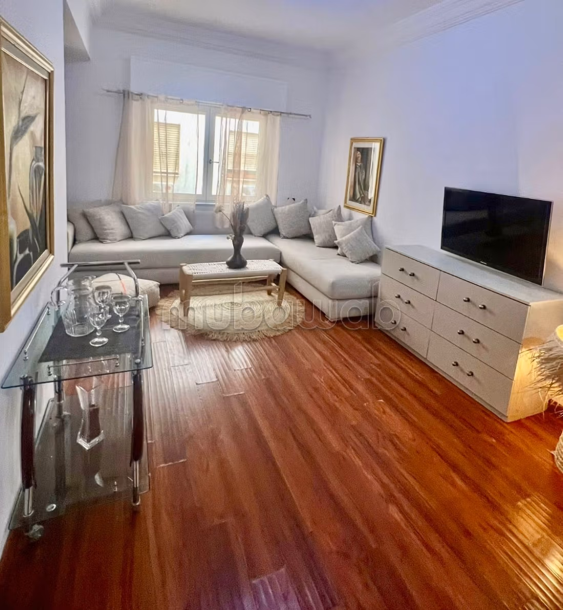 Bel appartement en location à Guéliz. 3 belles chambres. Meublé — 6