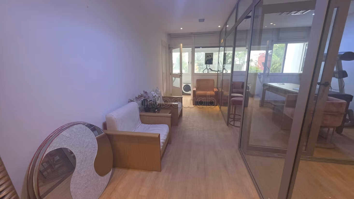 Apartment for rent for office use