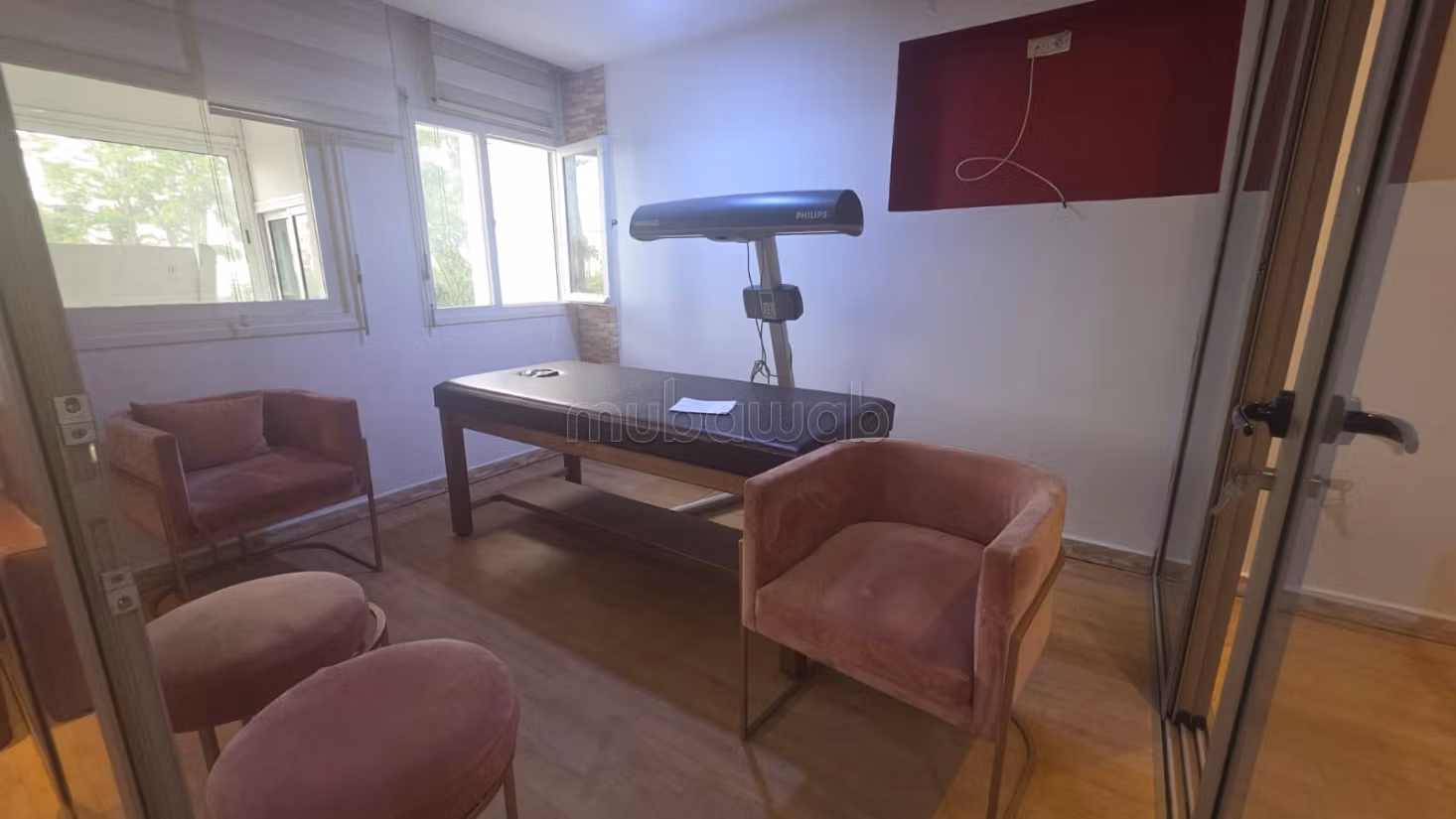 Apartment for rent for office use