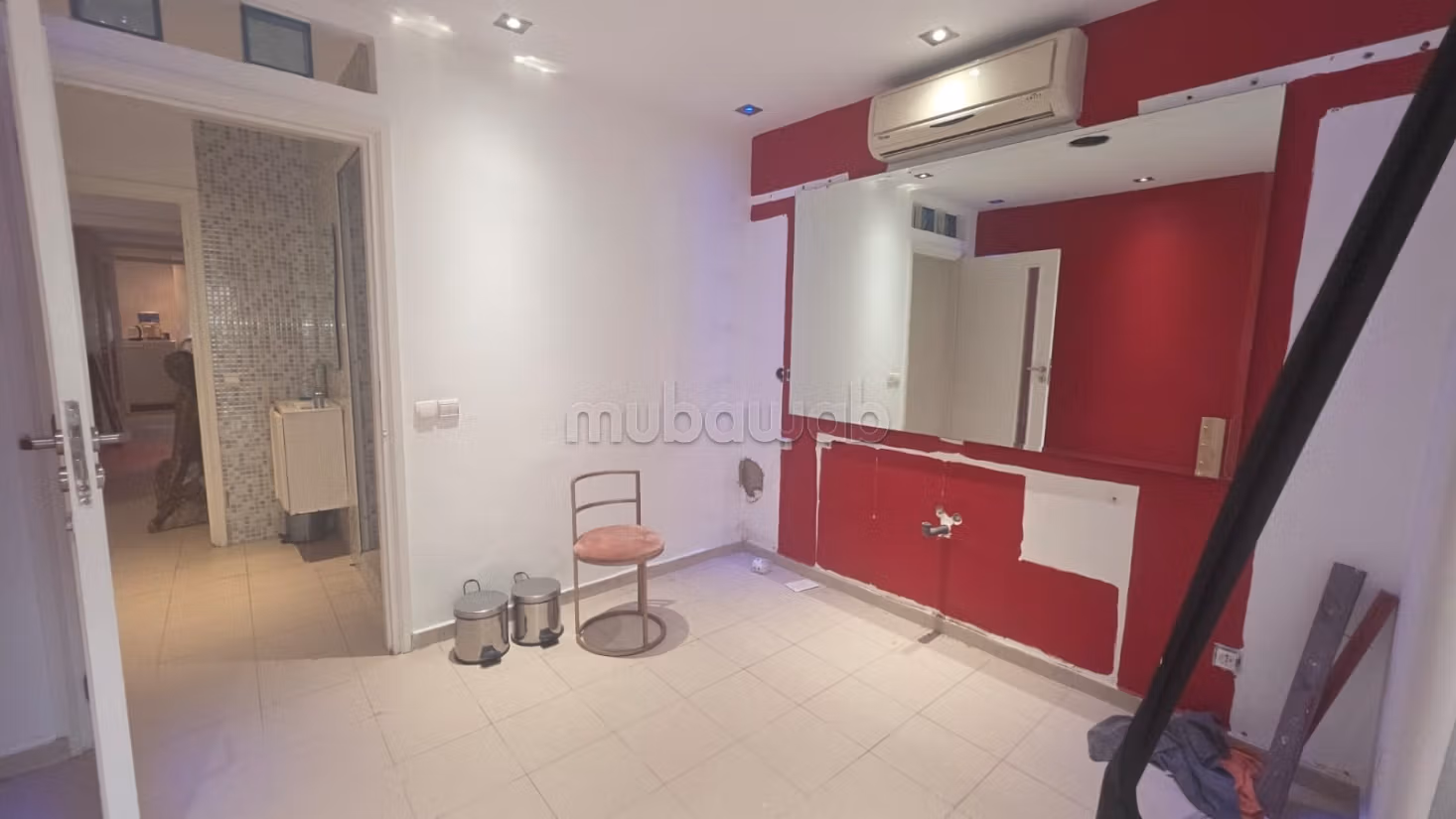Apartment for rent for office use