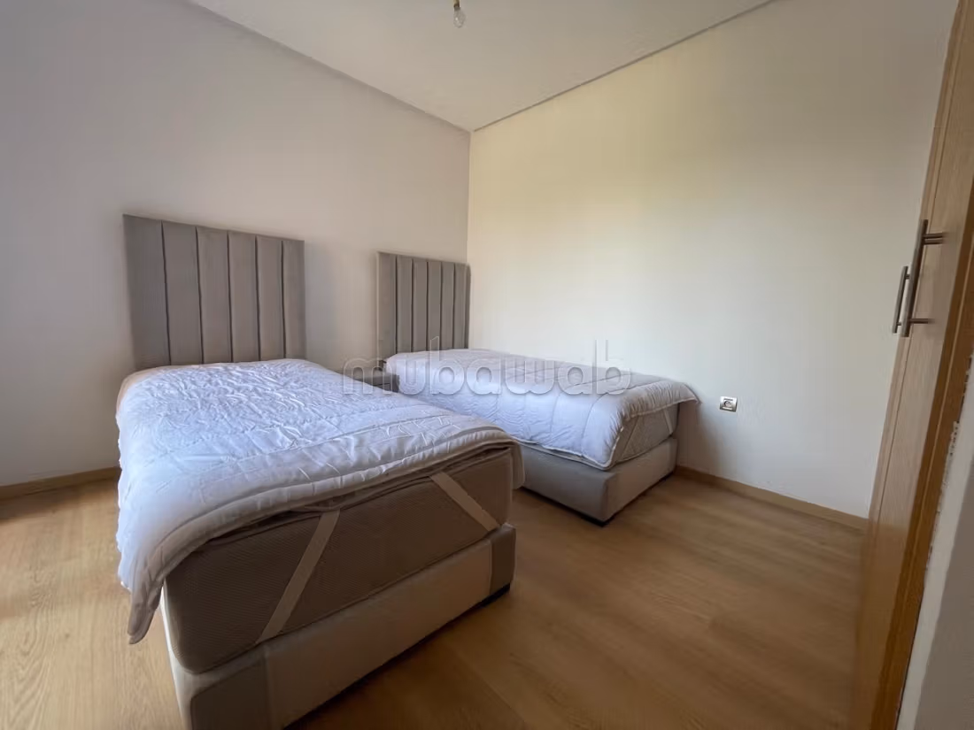 Bel appartement en location à Agdal. Superficie 78 m². Meublé — 4
