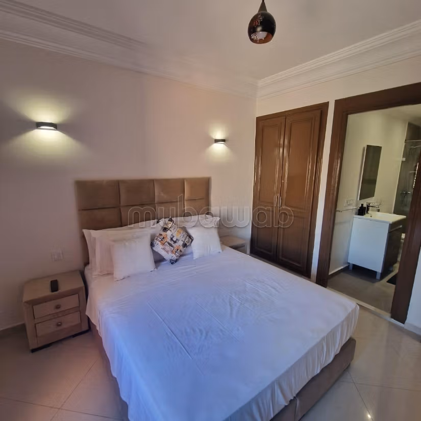 Appartement en location à Guéliz. Superficie 100 m². Meublé — 2