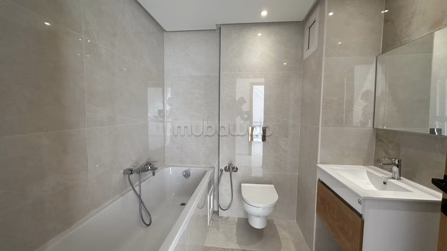 Appartamento S2 con vista mare in affitto
