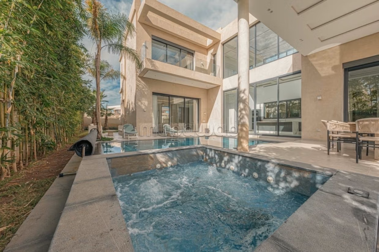 Villa contemporanea in residence con Golf